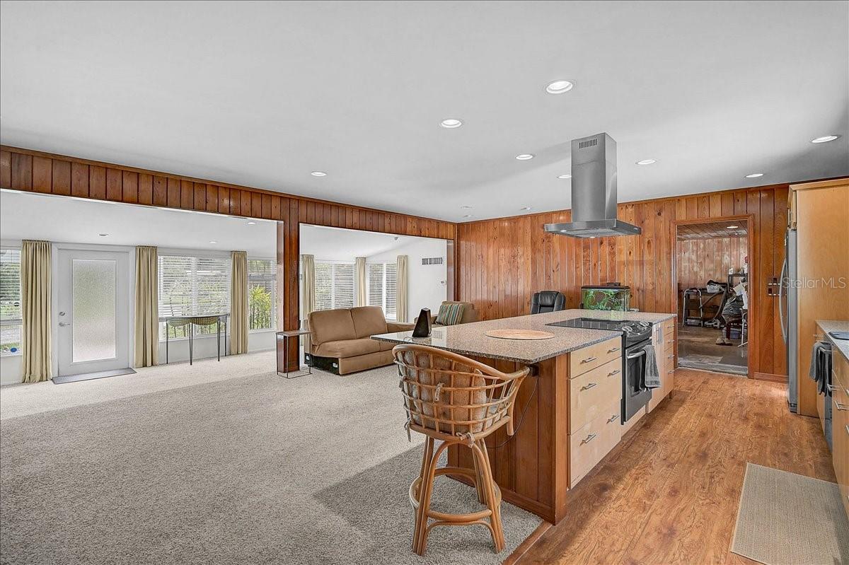 2404 Bispham, Sarasota, FL 34231