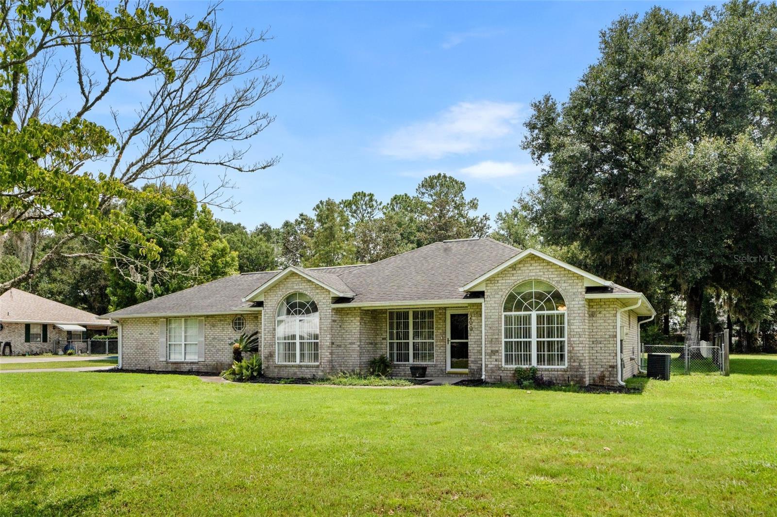 200 Charlotte, Lake City, FL 32055