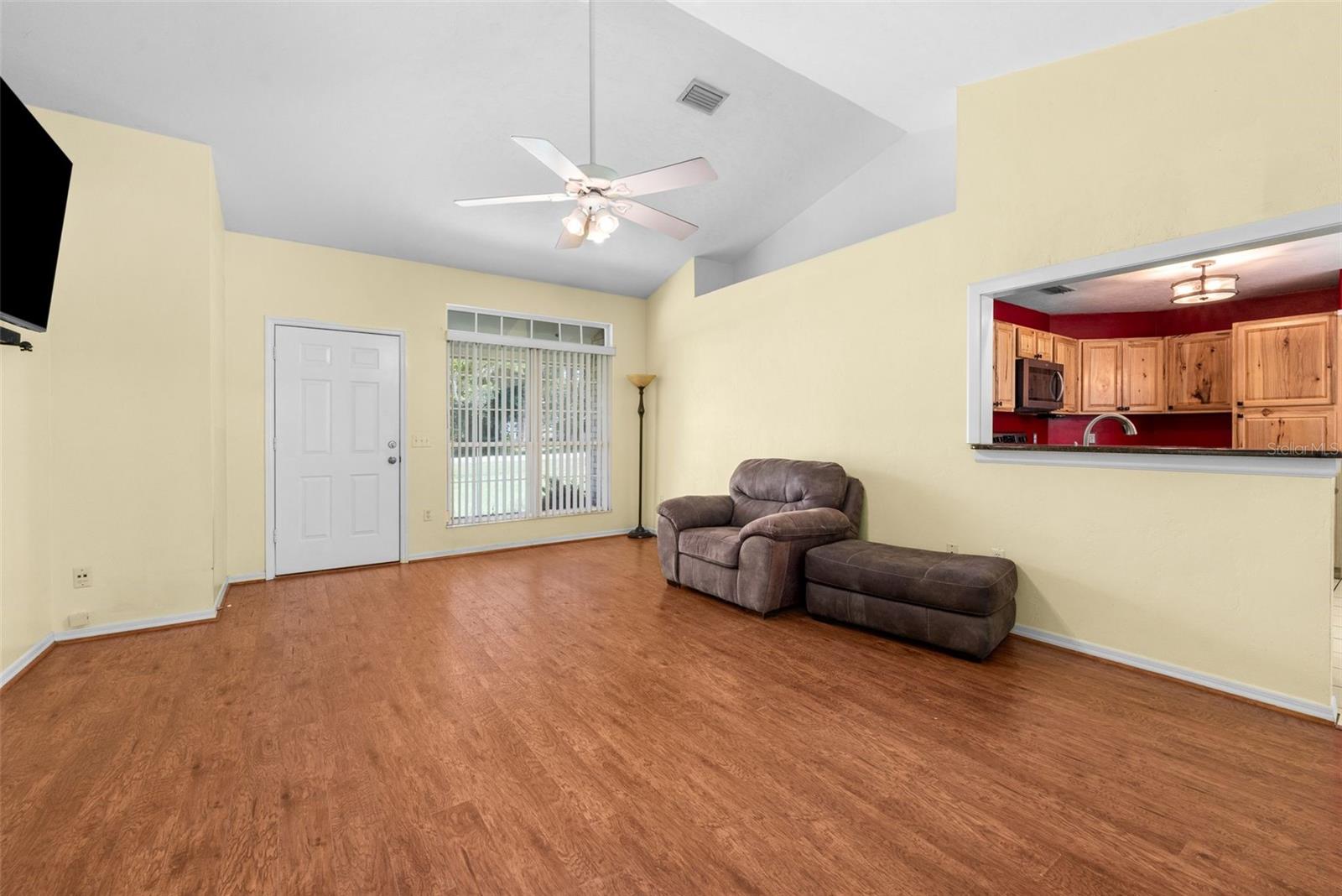 200 Charlotte, Lake City, FL 32055