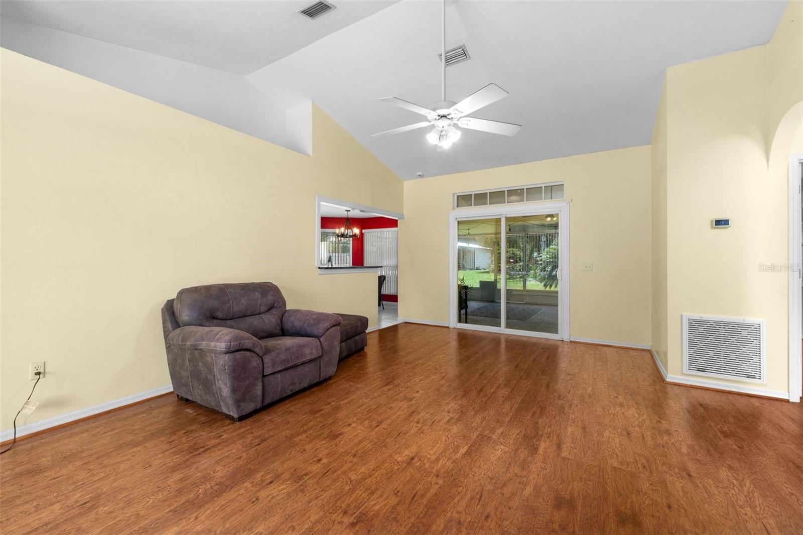 200 Charlotte, Lake City, FL 32055