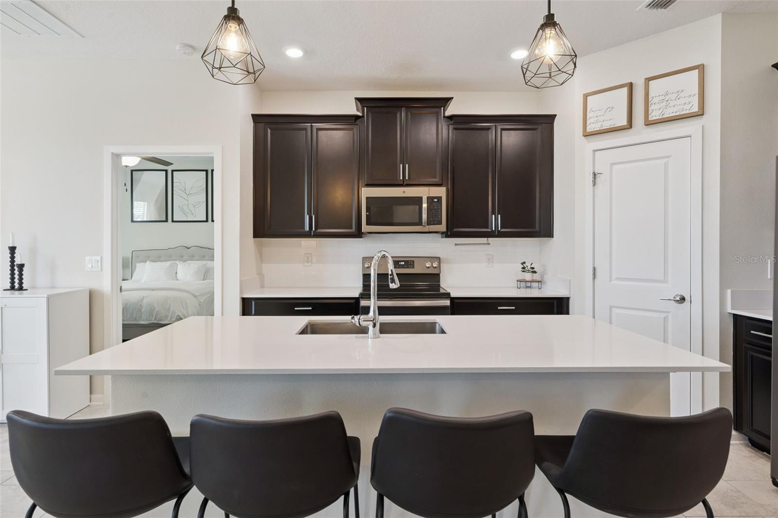 897 Carmillion, Groveland, FL 34736