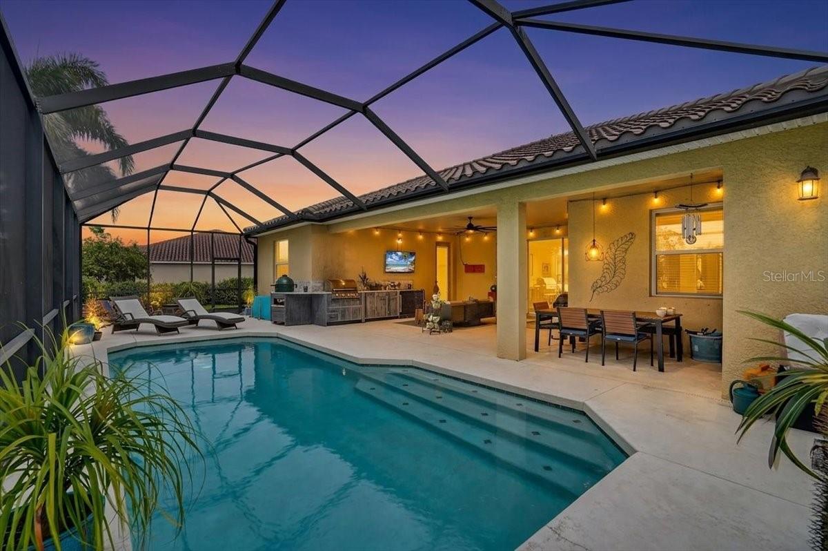 17009 1st, Bradenton, FL 34212