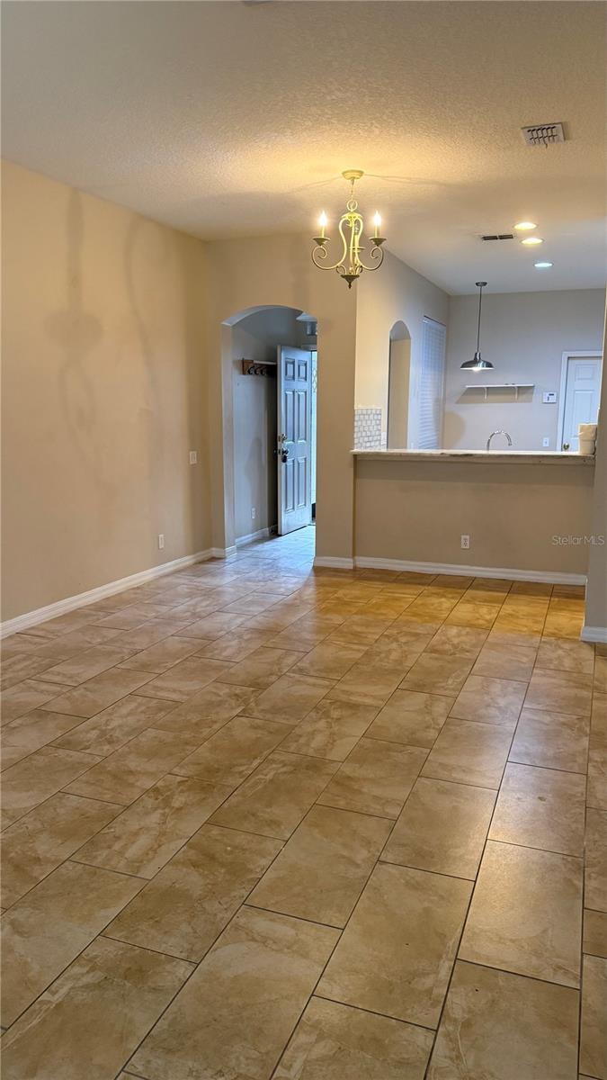 4135 Bismarck Palm, Tampa, FL 33610