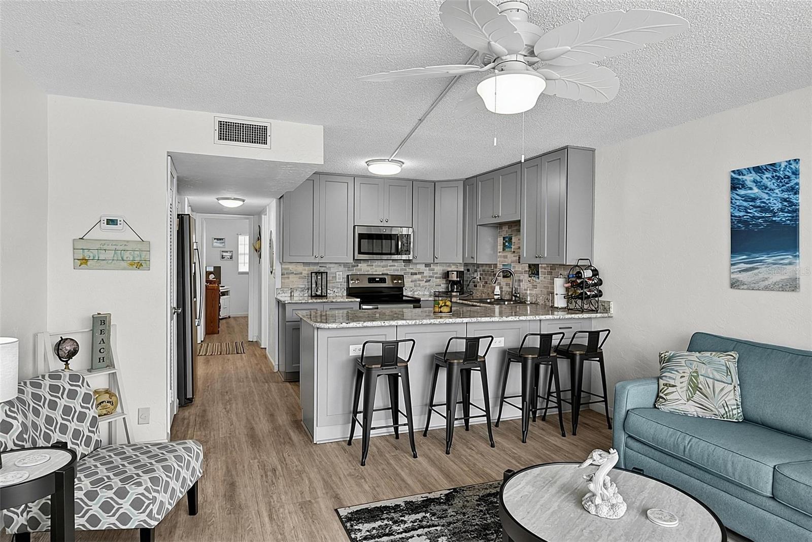 1433 Atlantic Unit 329, Daytona Beach, FL 32118
