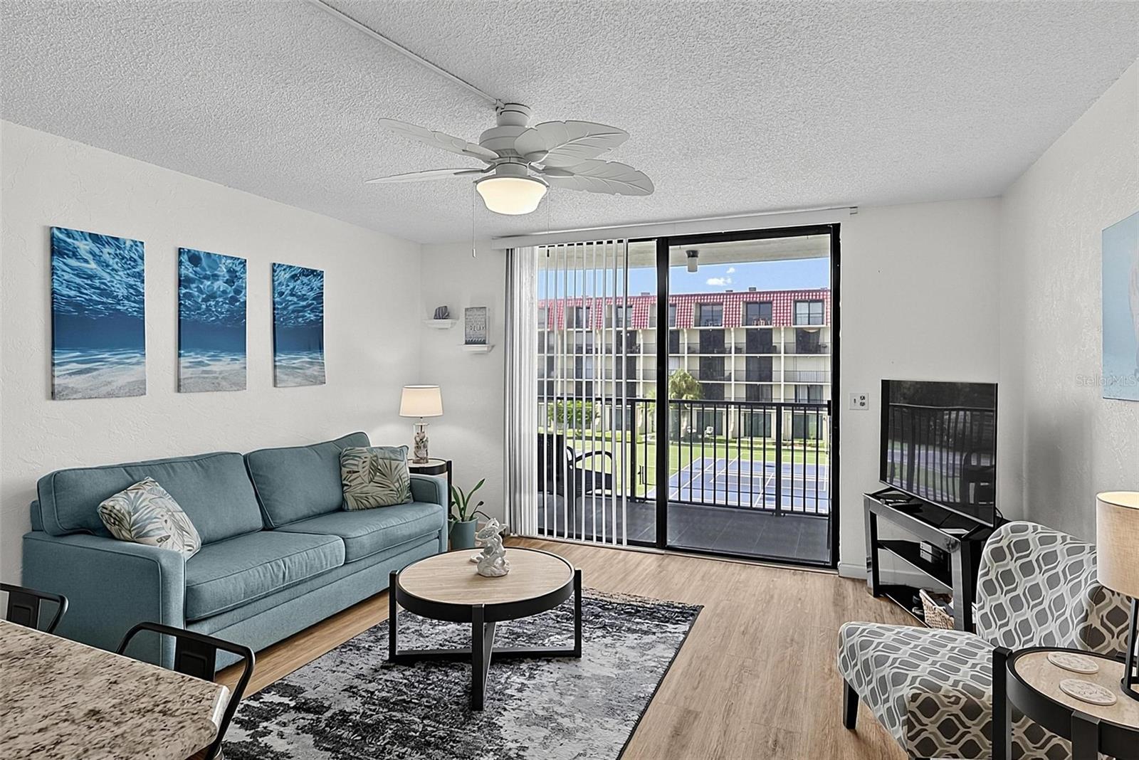 1433 Atlantic Unit 329, Daytona Beach, FL 32118