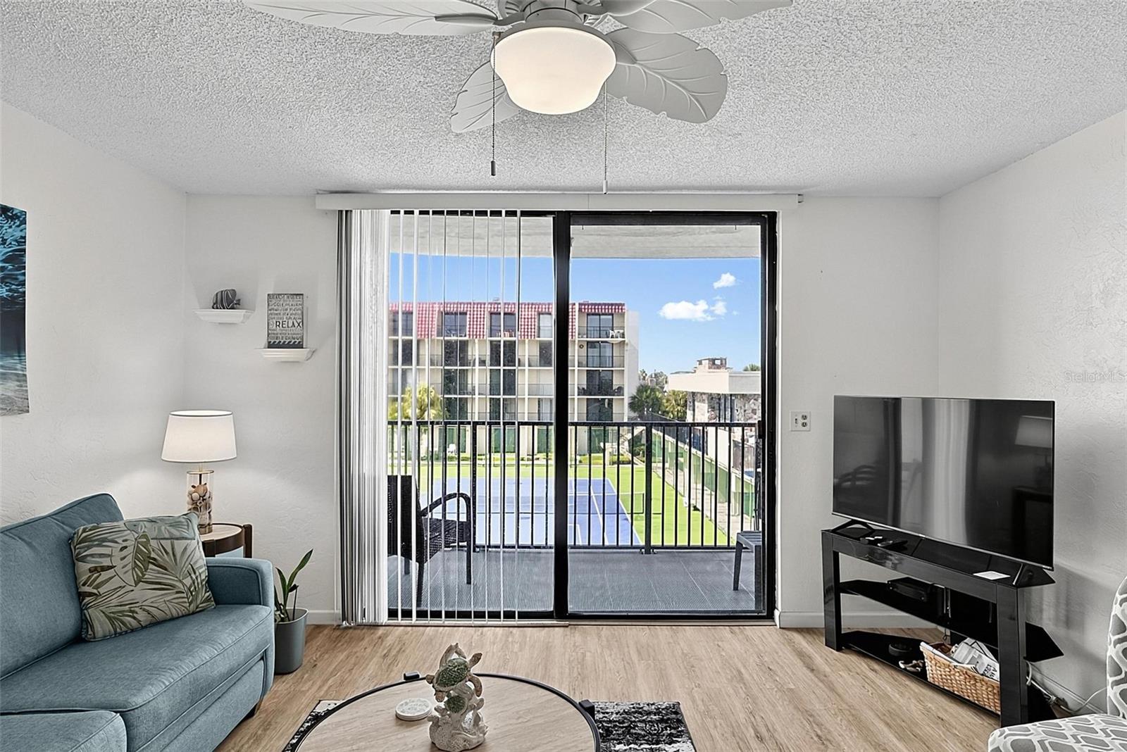 1433 Atlantic Unit 329, Daytona Beach, FL 32118
