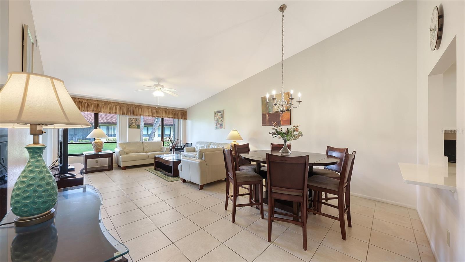 3715 Pinecone Unit 169, Sarasota, FL 34238