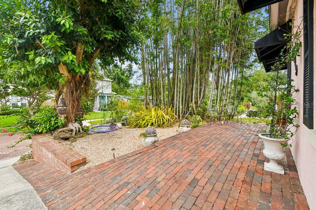 1619 New York, Orlando, FL 32803