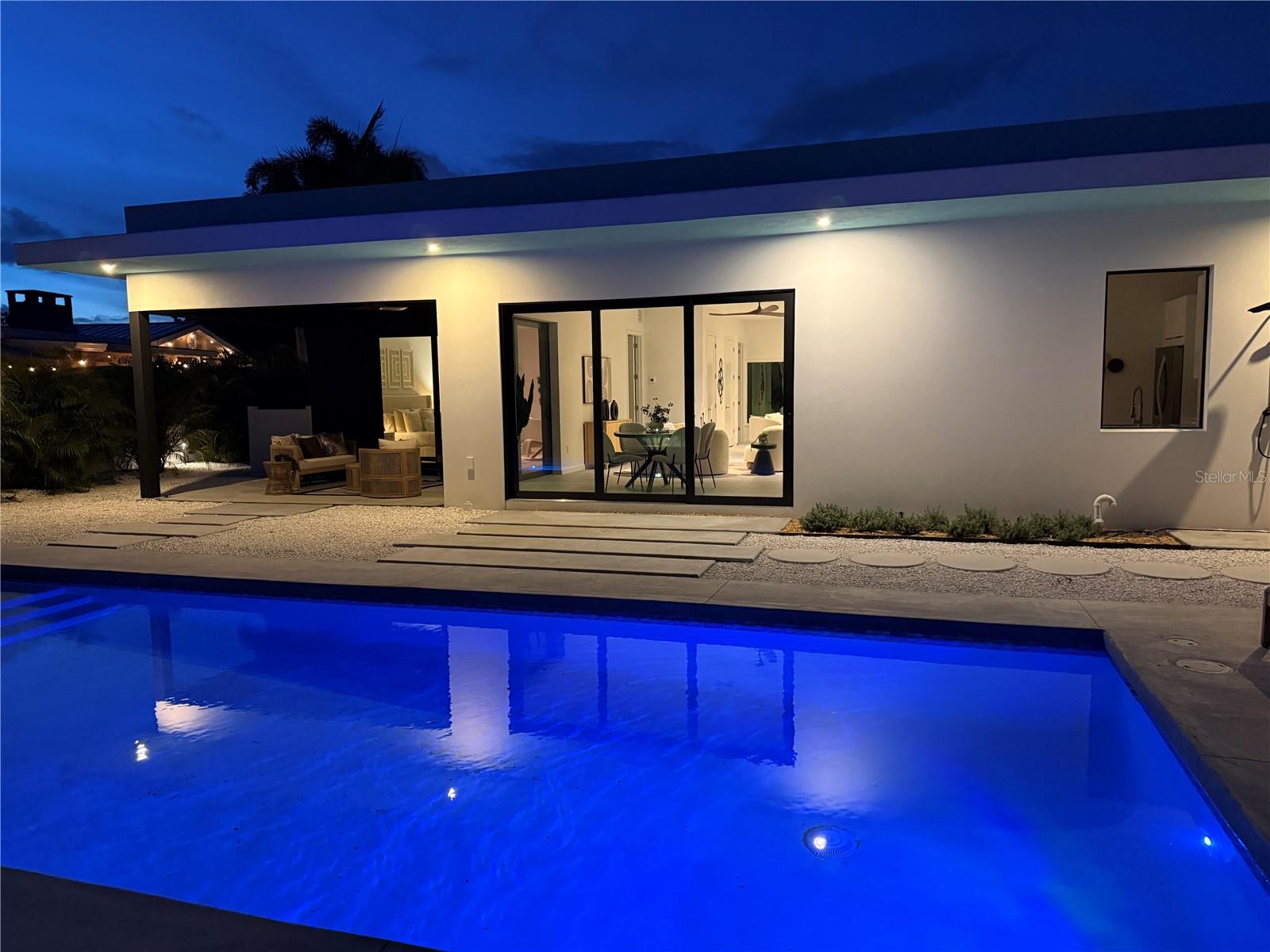 2306 Valencia, Sarasota, FL 34239