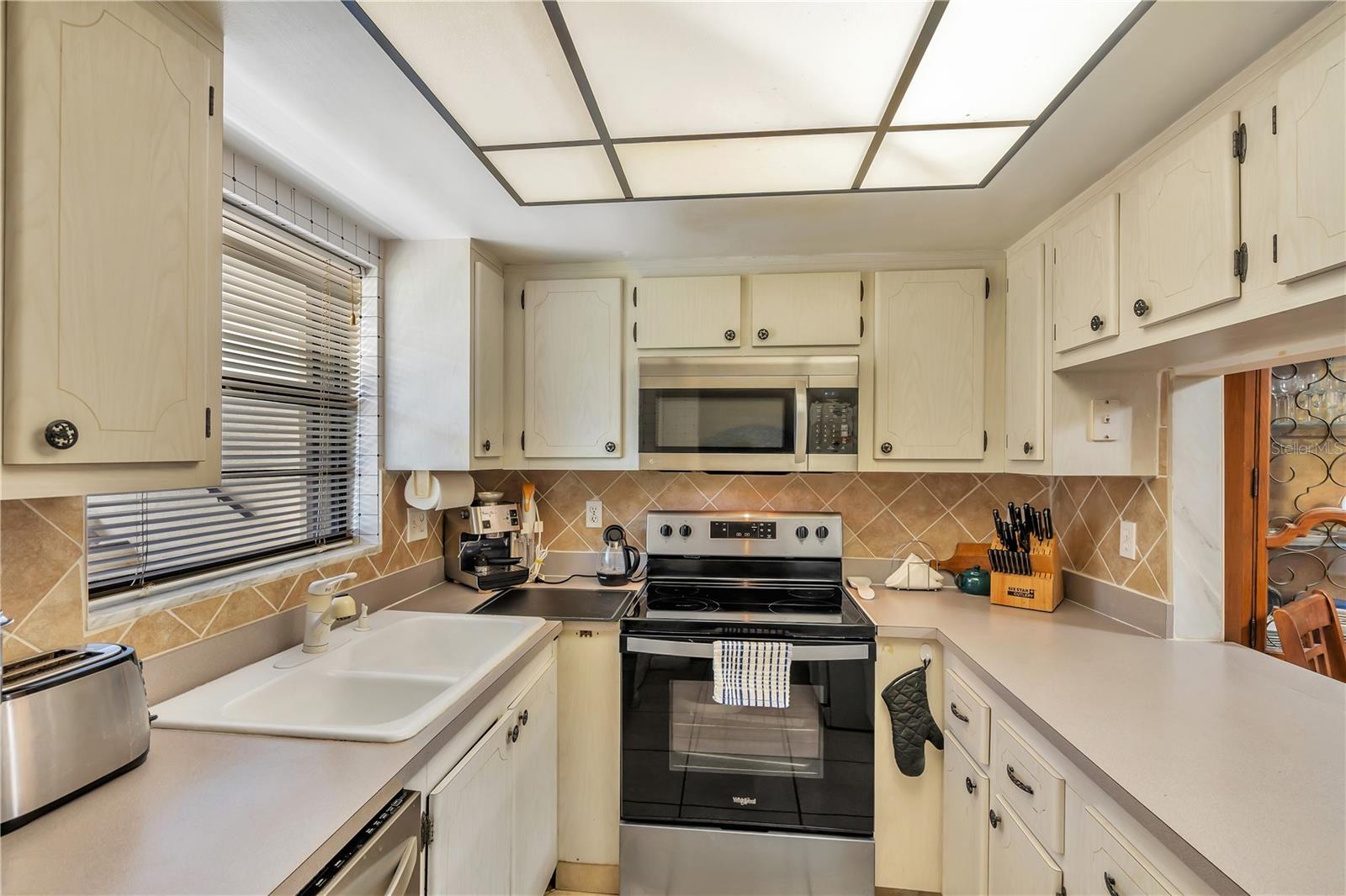 2400 Winding Creek Unit 24-102, Clearwater, FL 33761