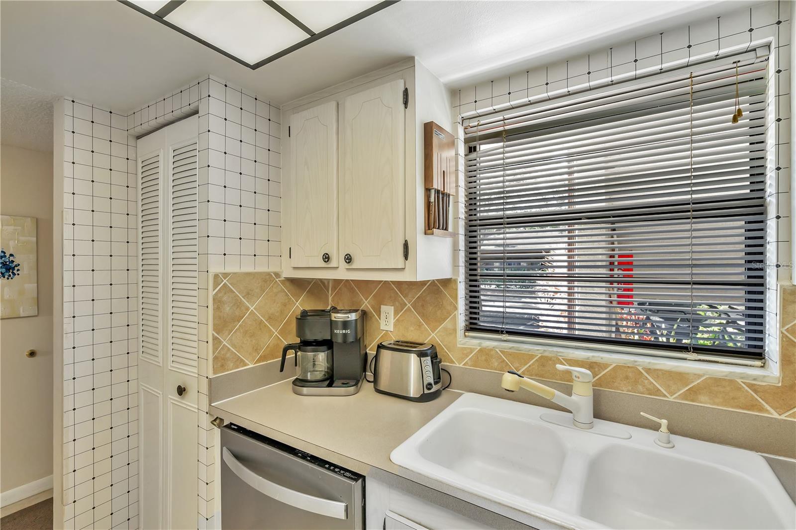 2400 Winding Creek Unit 24-102, Clearwater, FL 33761