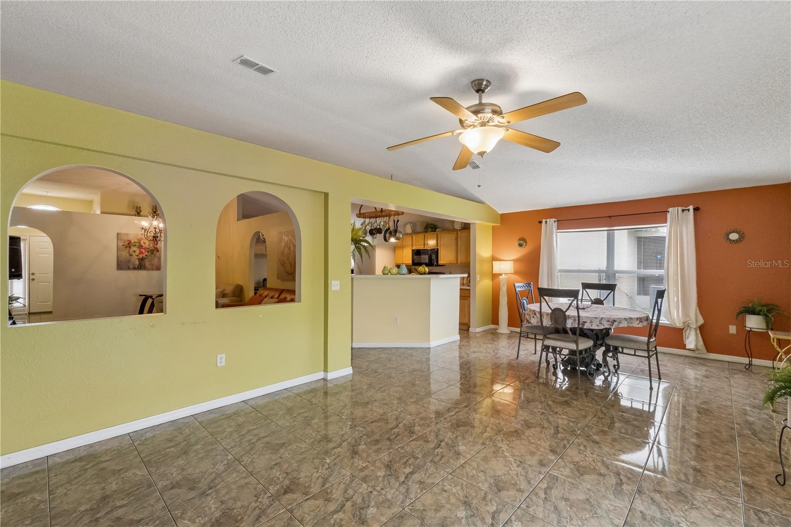 10354 Laxton, Orlando, FL 32824