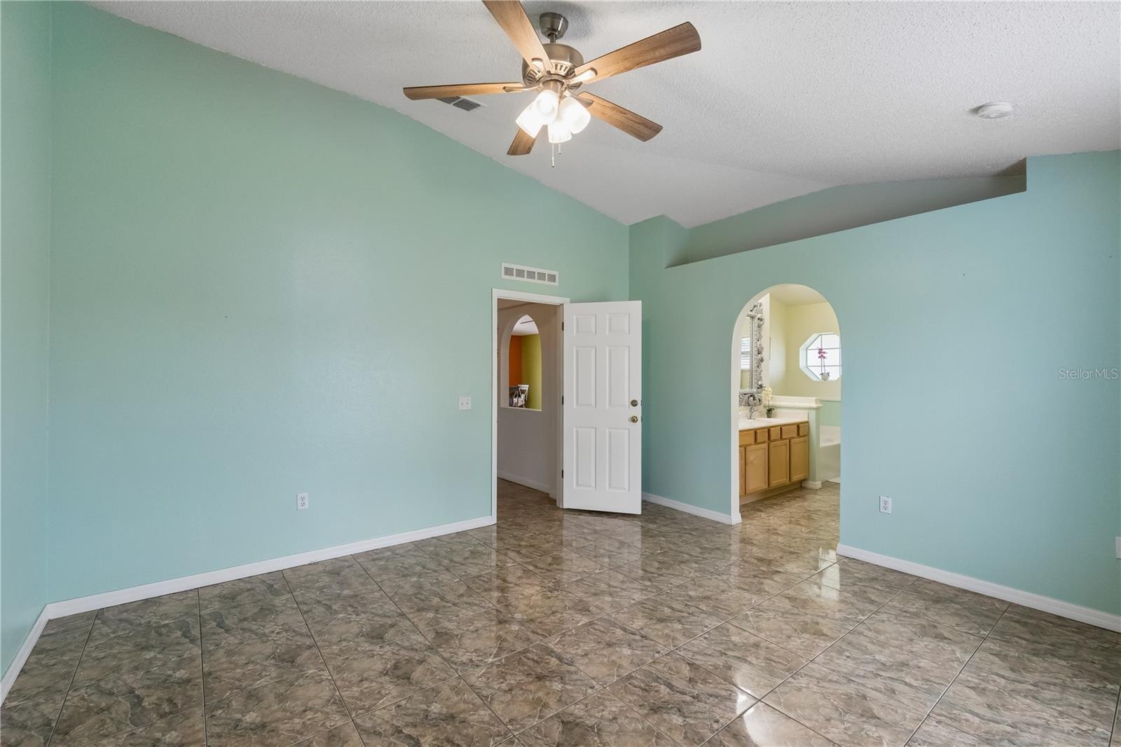 10354 Laxton, Orlando, FL 32824