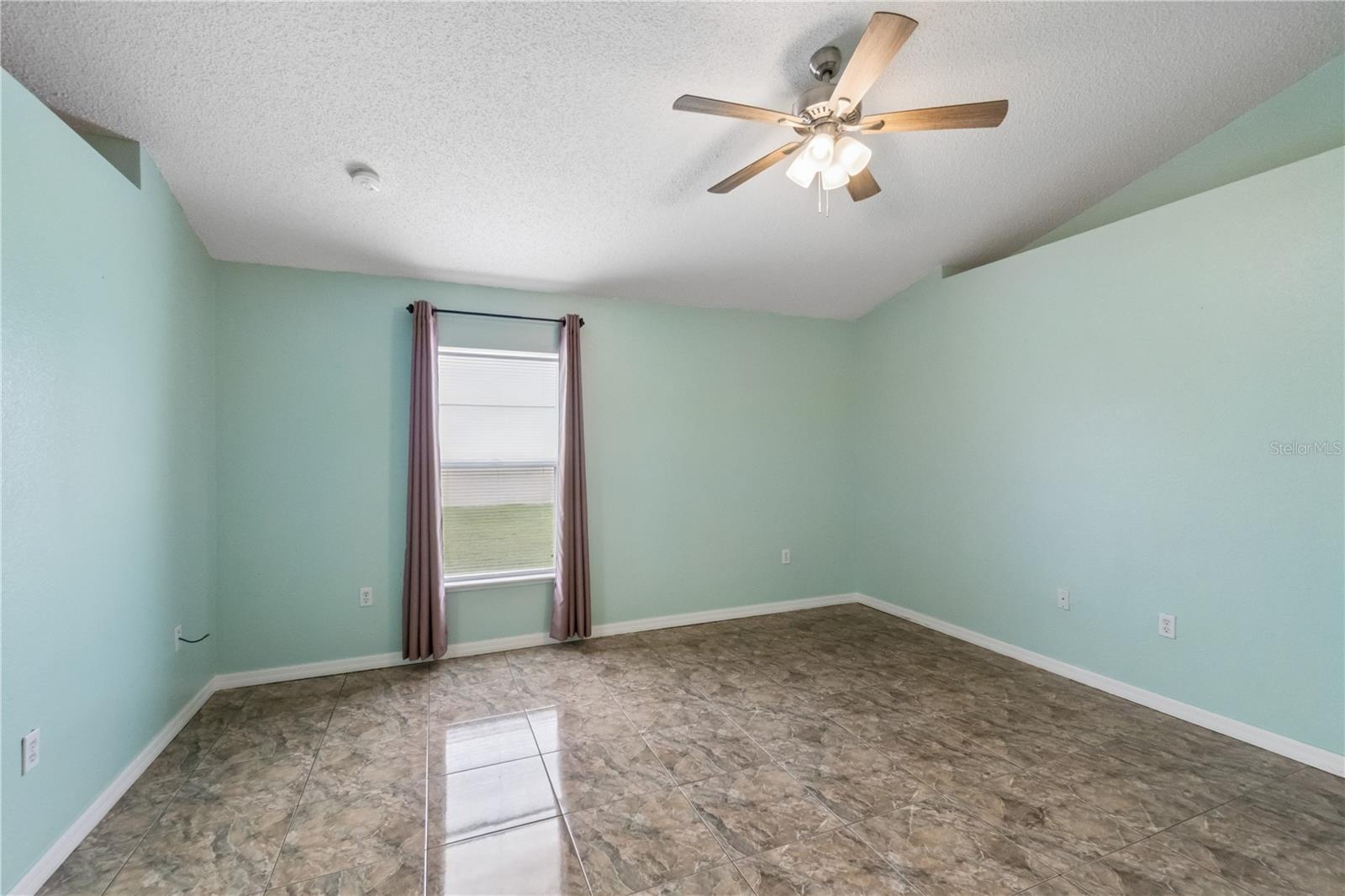 10354 Laxton, Orlando, FL 32824