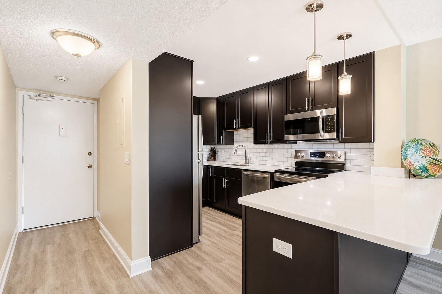 51 Island Way Unit 311, Clearwater Beach, FL 33767
