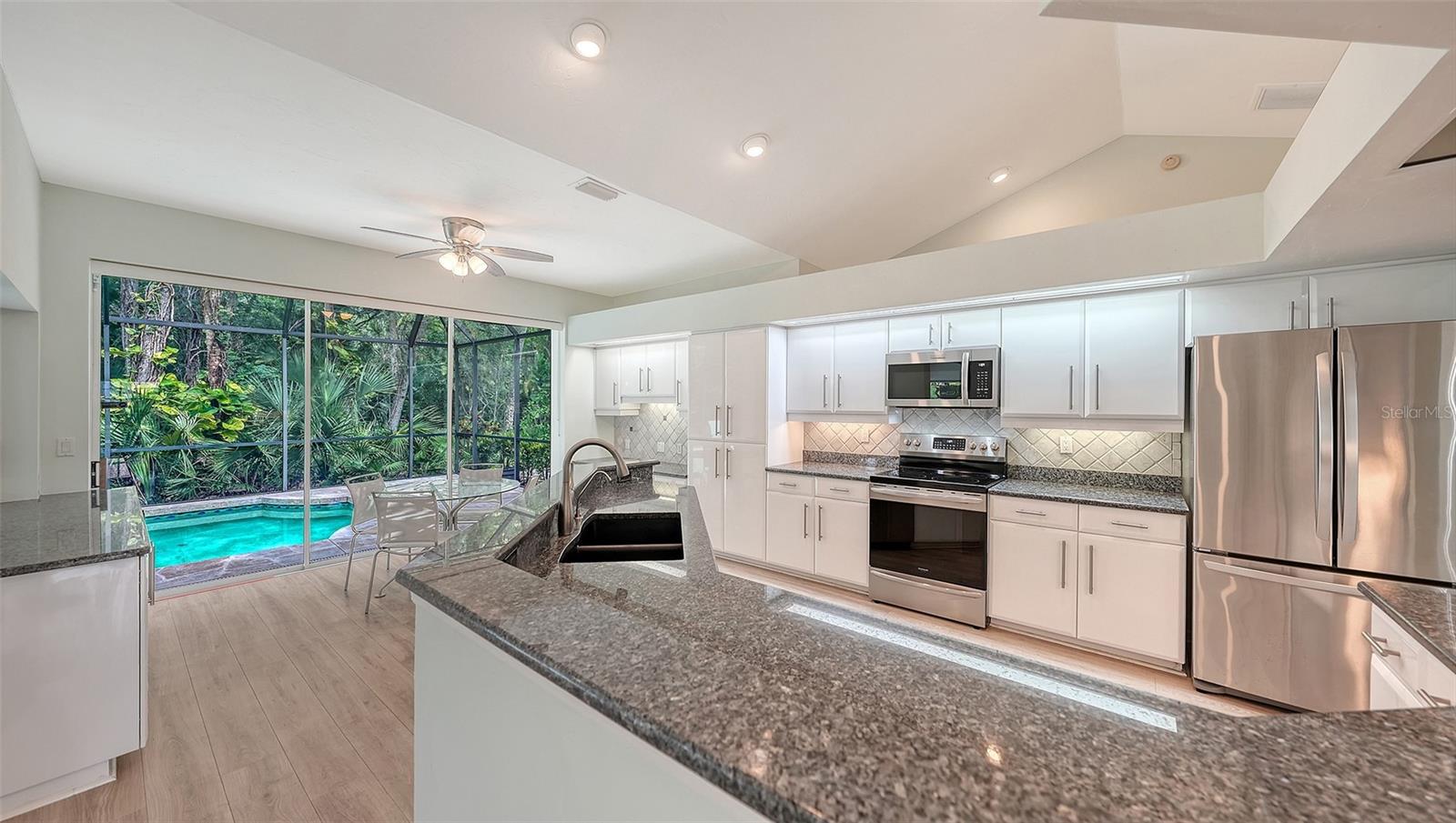 2929 Sandringham, Sarasota, FL 34235