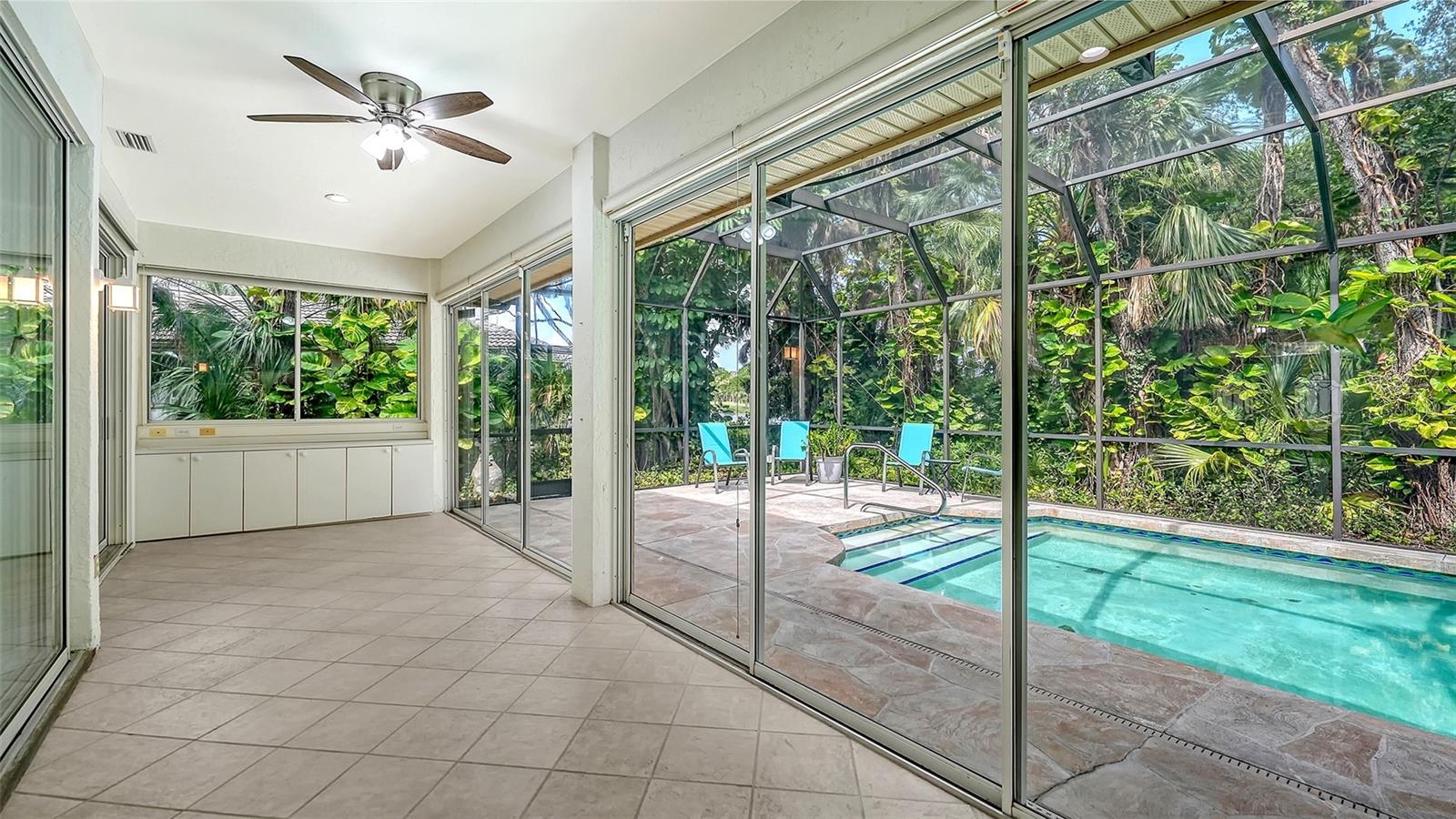 2929 Sandringham, Sarasota, FL 34235