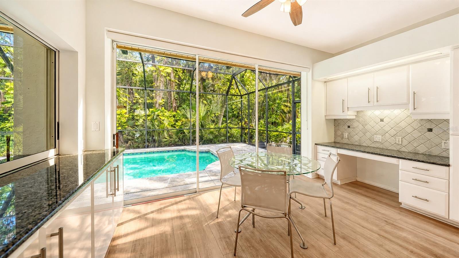 2929 Sandringham, Sarasota, FL 34235