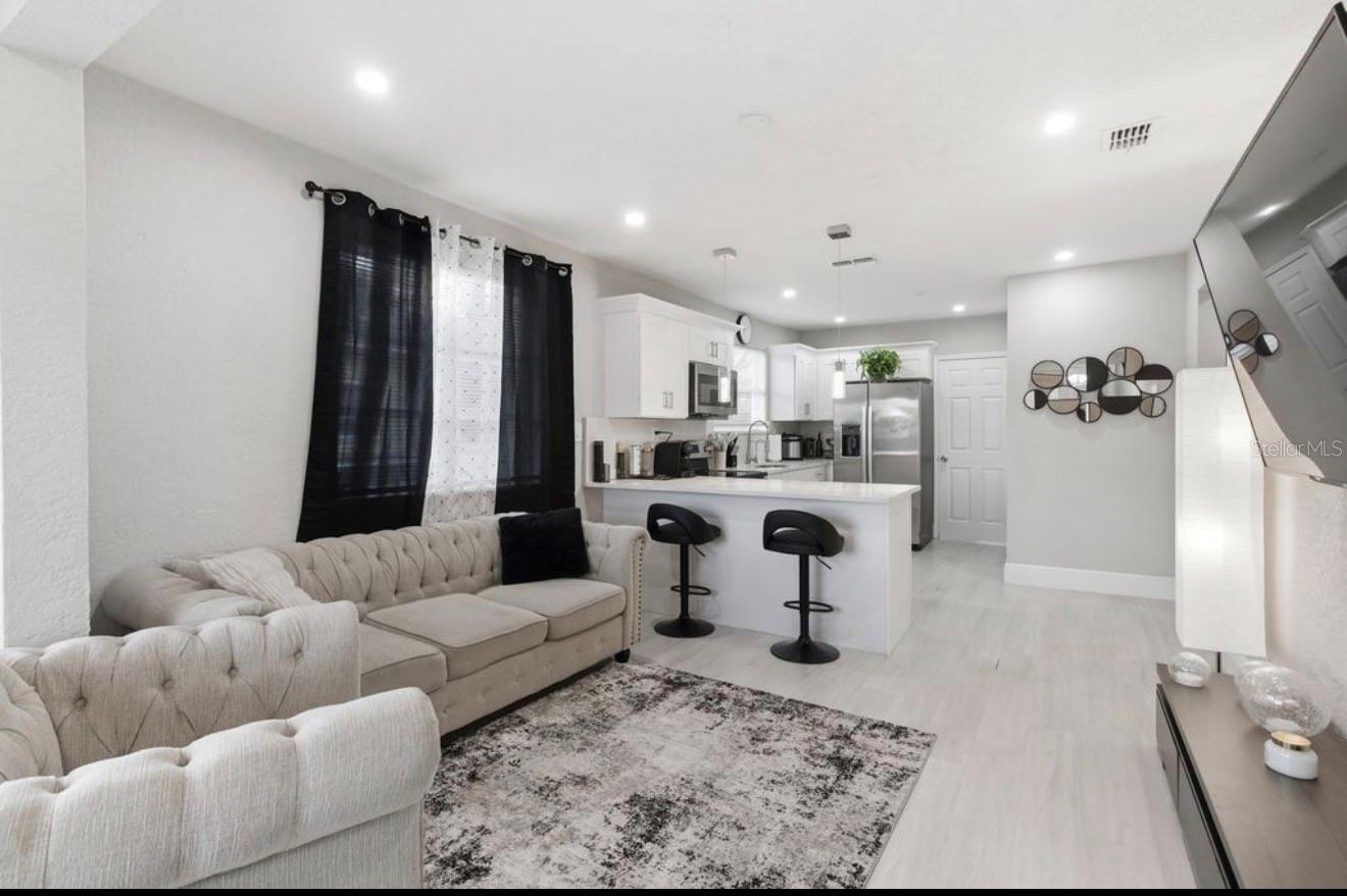 2717 Cherry, Tampa, FL 33607