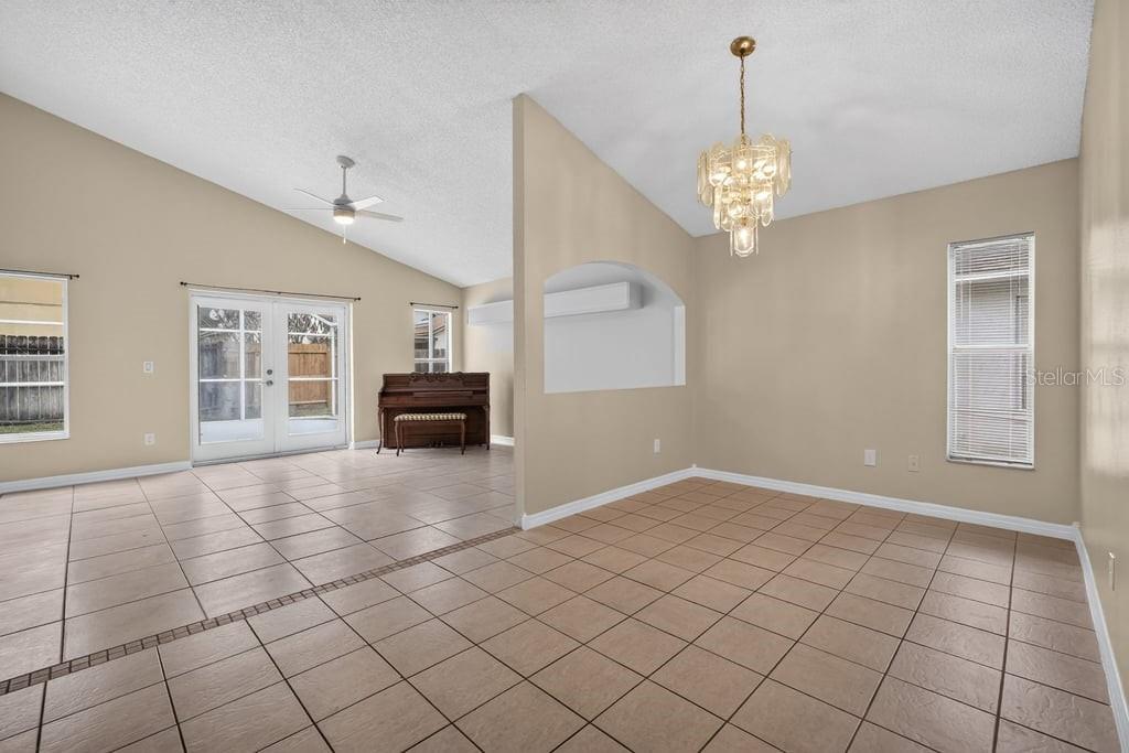 97 Abbey Hollow, Apopka, FL 32712