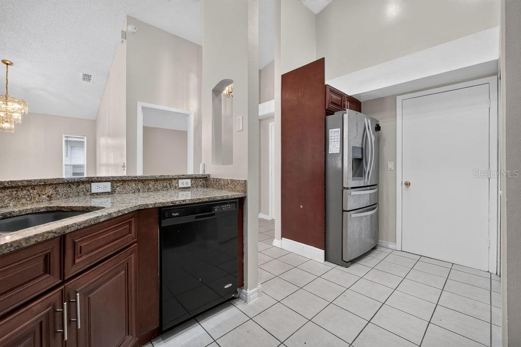 97 Abbey Hollow, Apopka, FL 32712