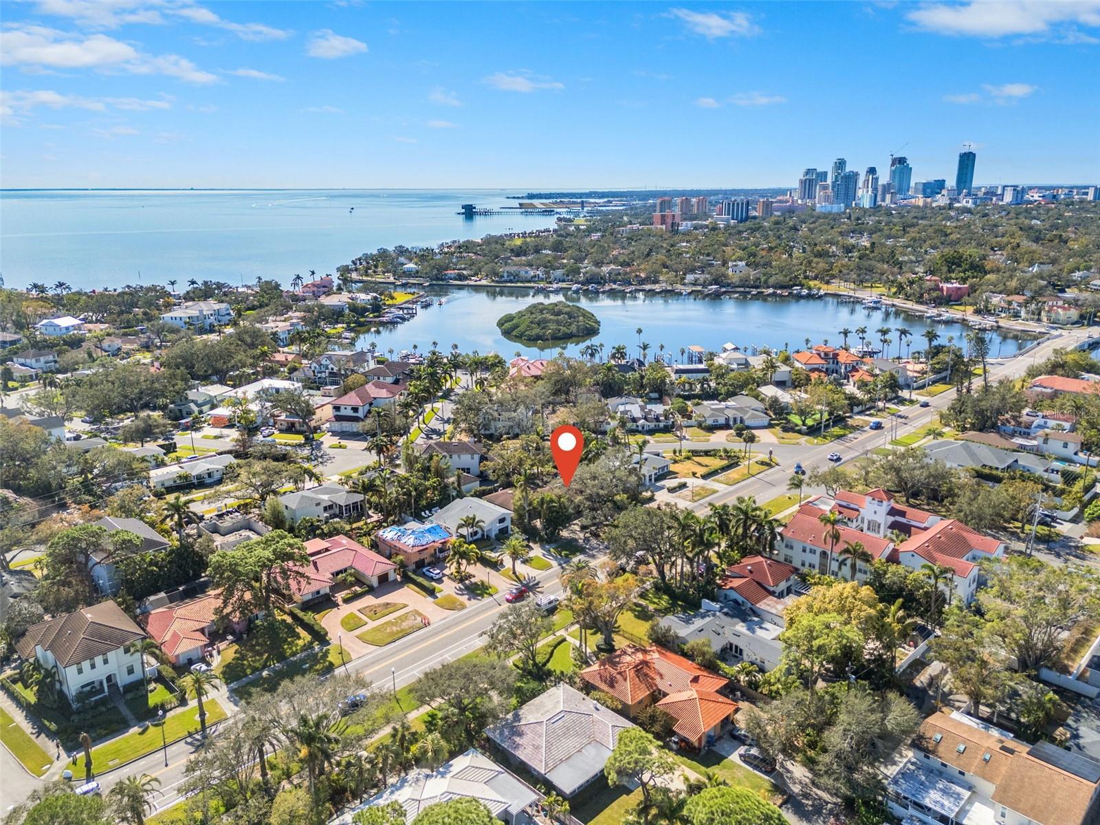215 Snell Isle, St Petersburg, FL 33704