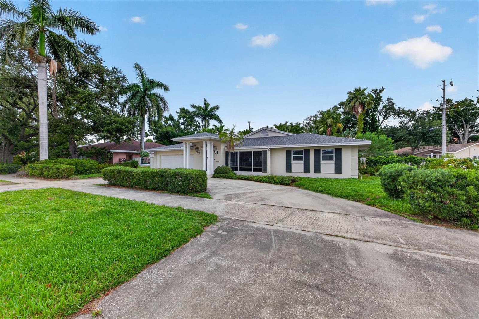 201 Snell Isle, St Petersburg, FL 33704