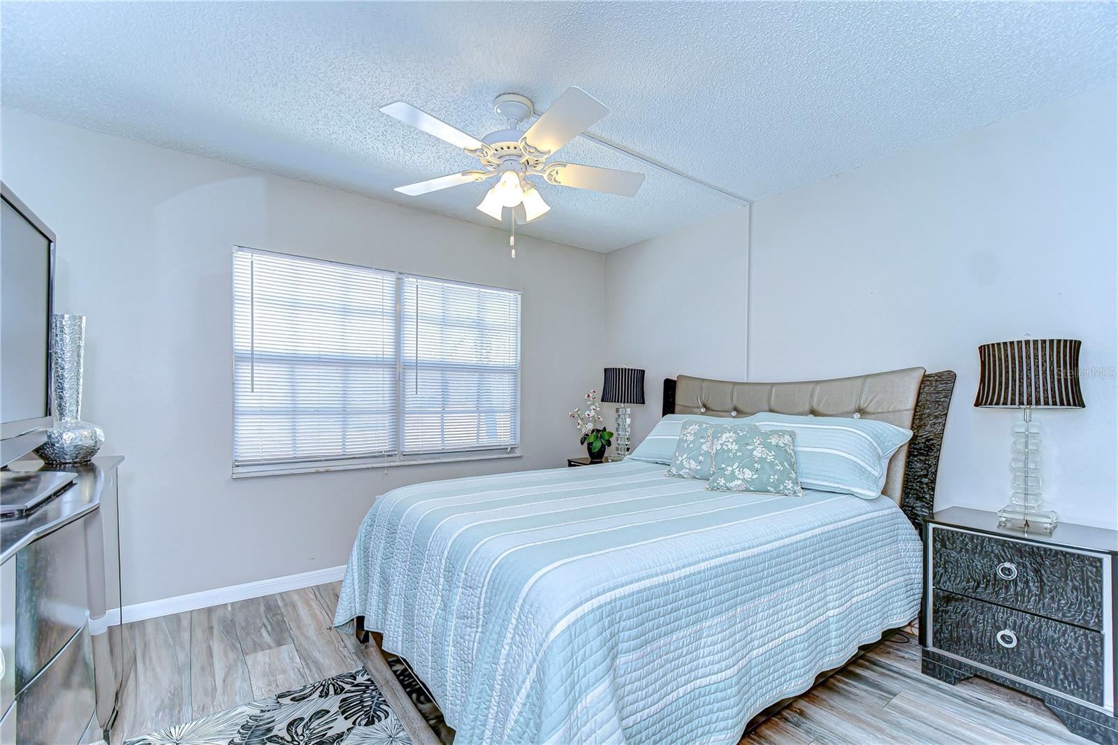 13870 Oakwood Unit 13870, Seminole, FL 33776