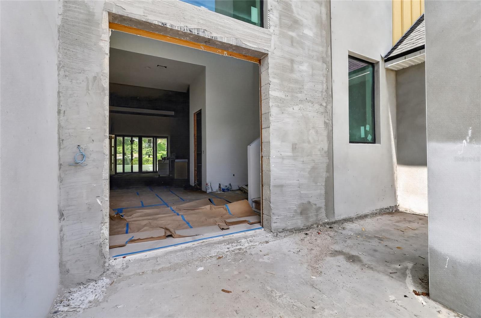 207 Gardenia, Tampa, FL 33609