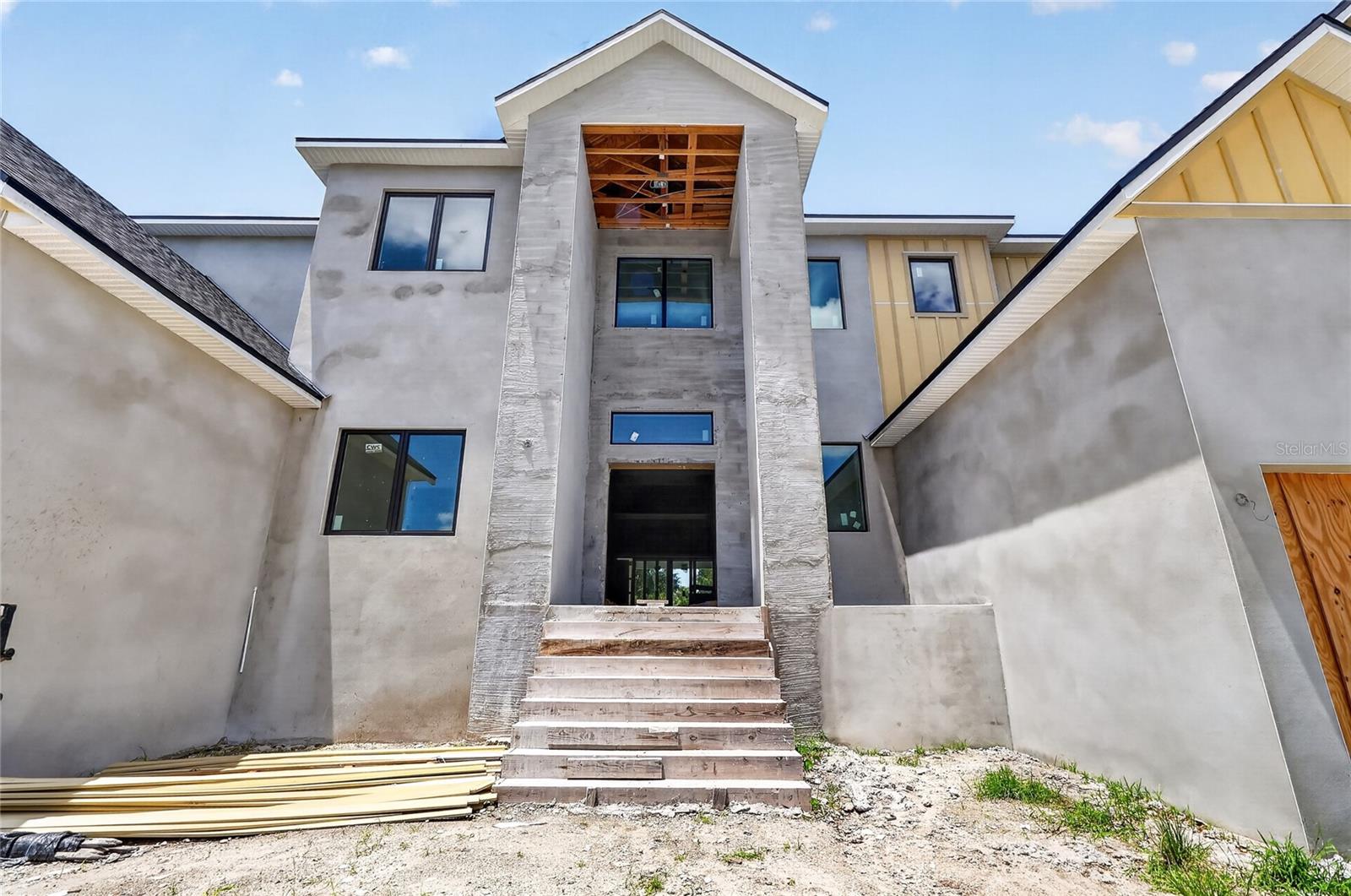 207 Gardenia, Tampa, FL 33609