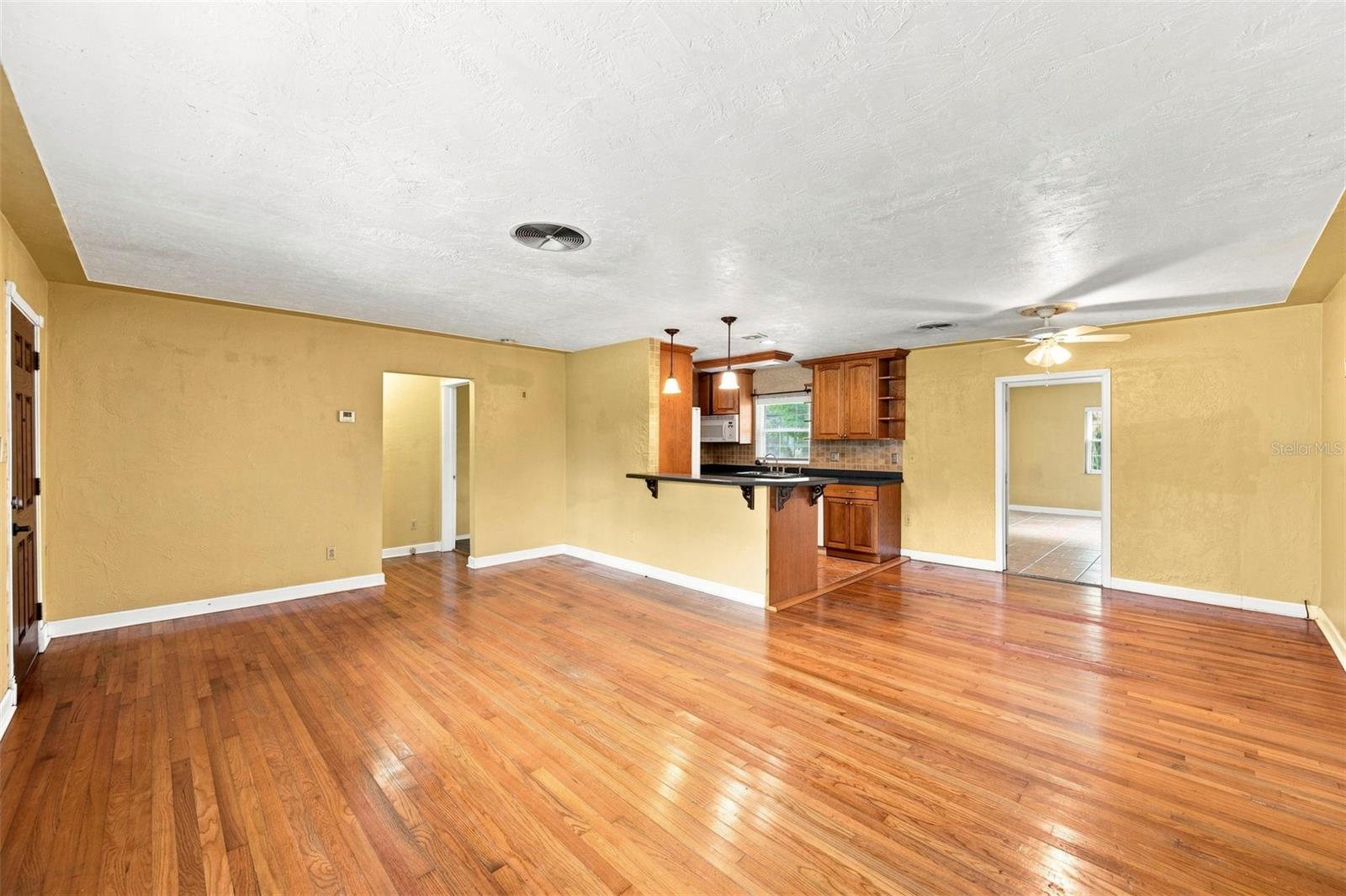 4310 Dr Martin Luther King Jr, St Petersburg, FL 33705