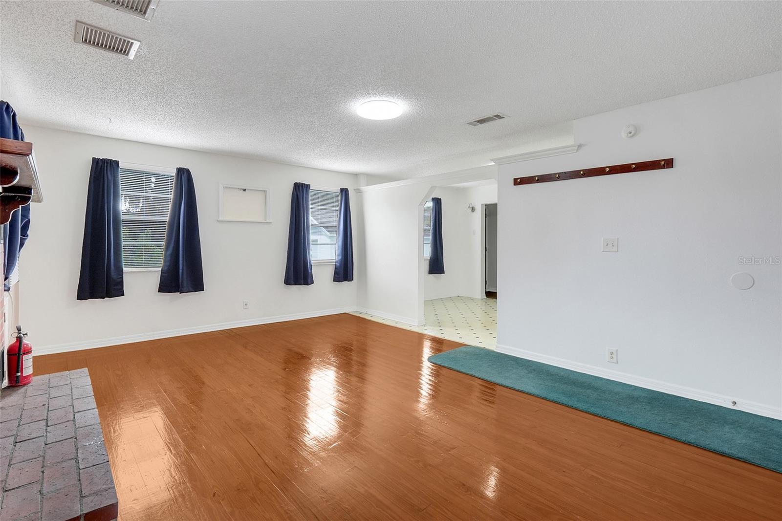 13234 South Carolina, Astatula, FL 34705