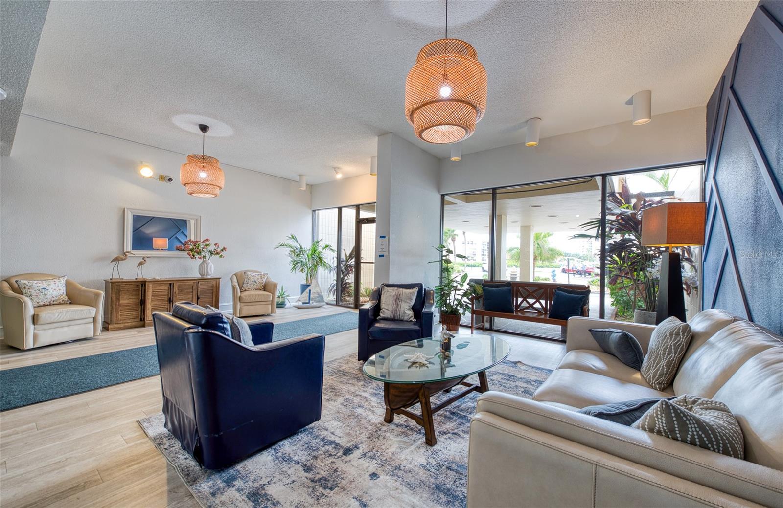 7400 Sun Island Unit 709, South Pasadena, FL 33707