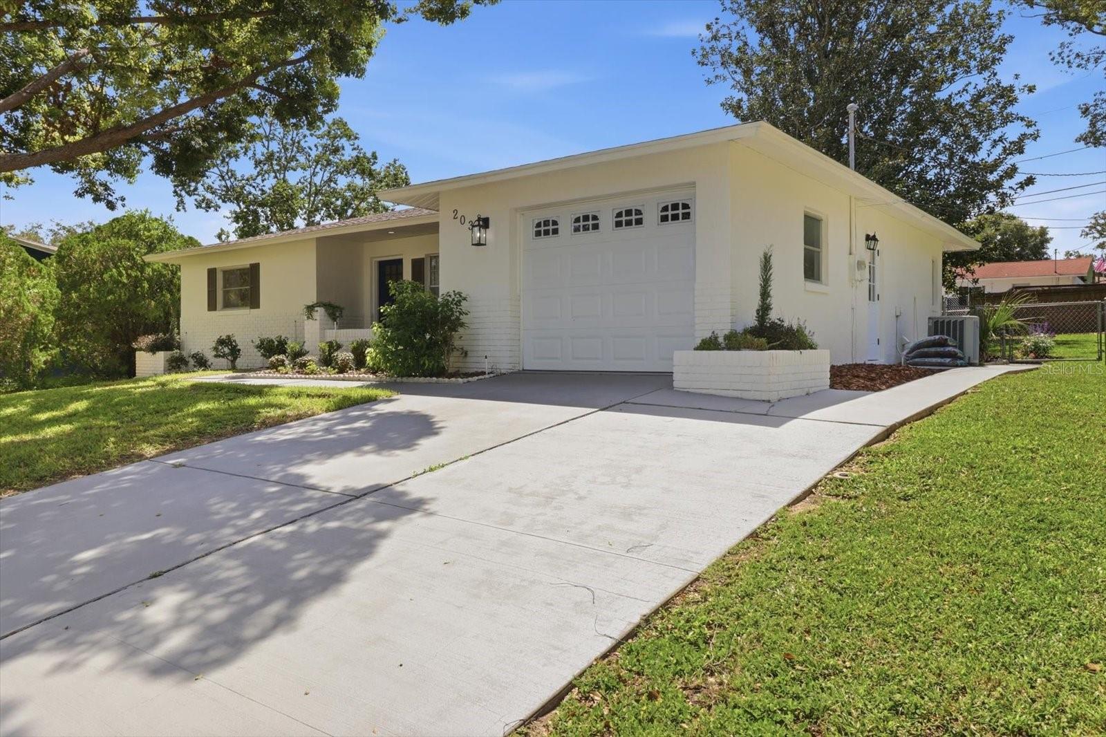 203 Lee, Beverly Hills, FL 34465
