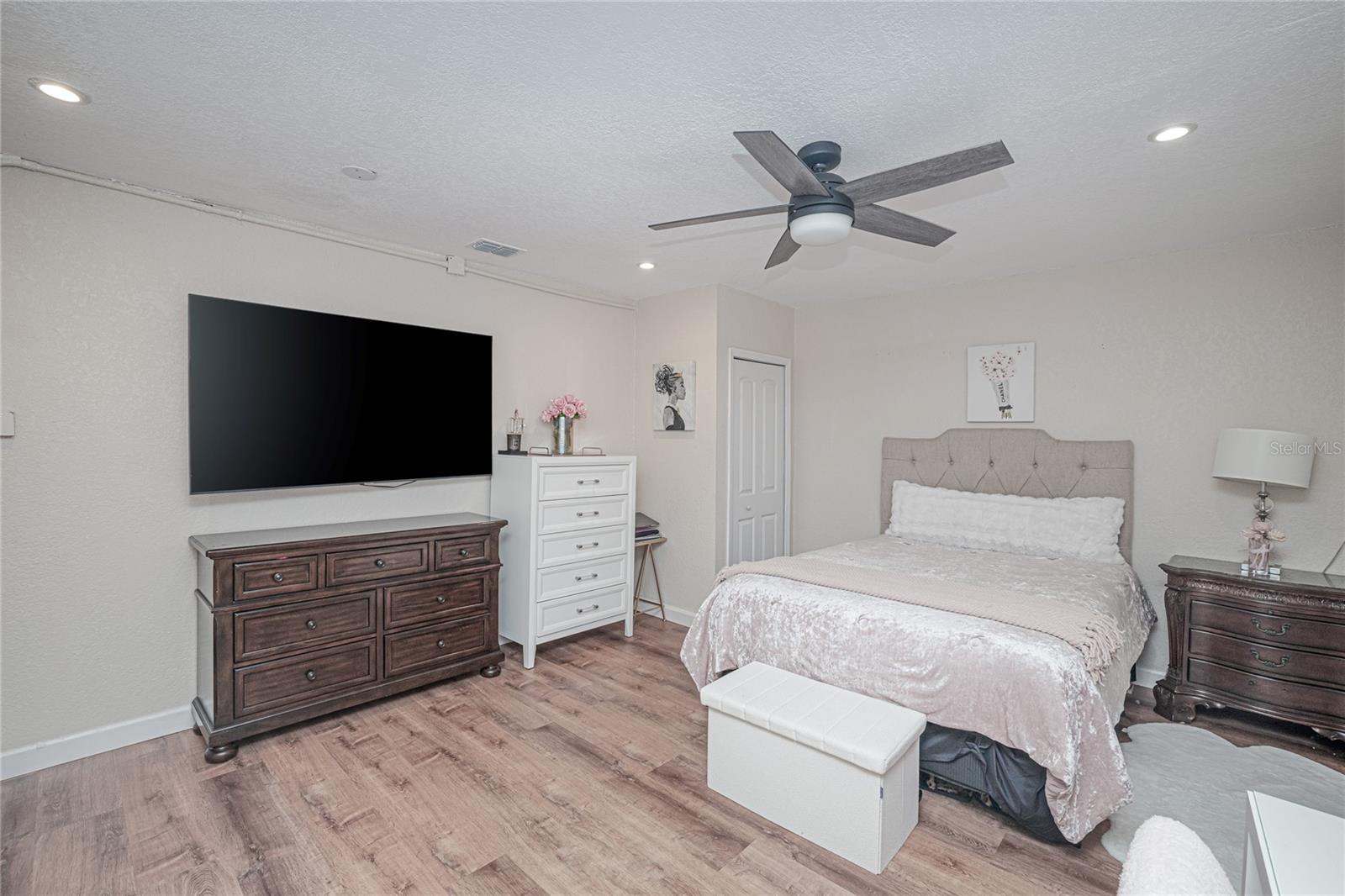 18423 Alphonse, Port Charlotte, FL 33948
