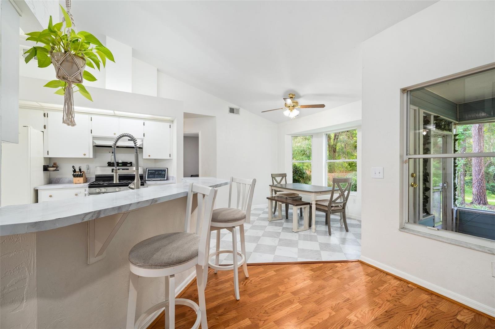 10001 12th, Gainesville, FL 32606
