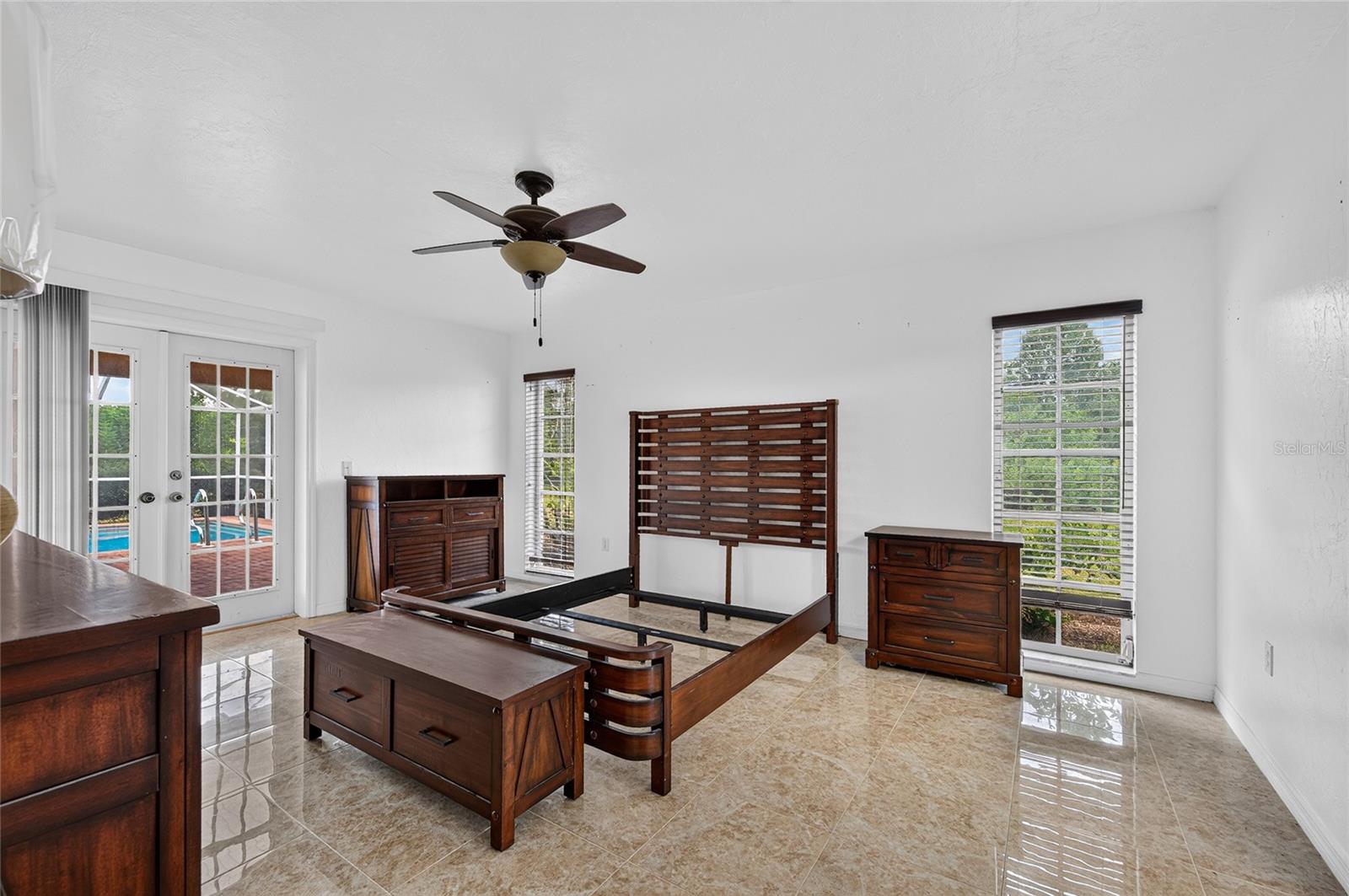 105 Jacaranda, Venice, FL 34292