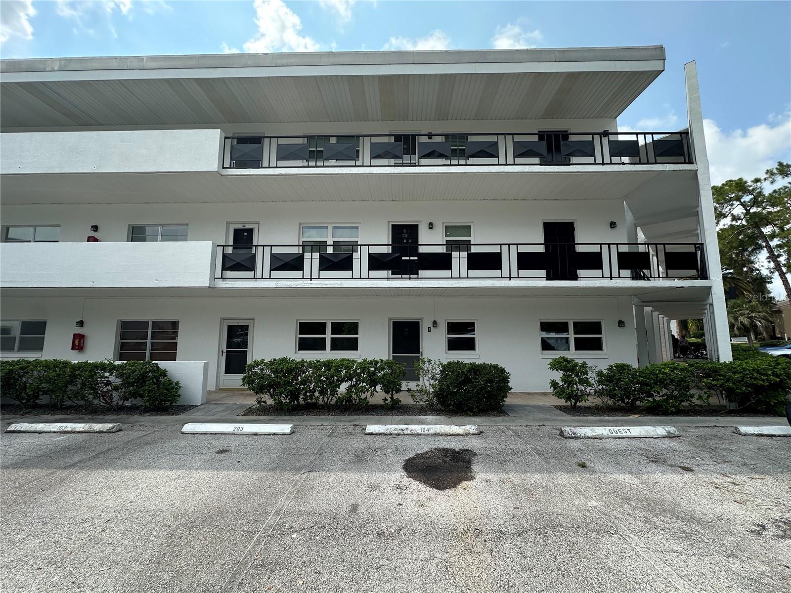 100 El Camino Dr Unit 104, Winter Haven, FL 33884