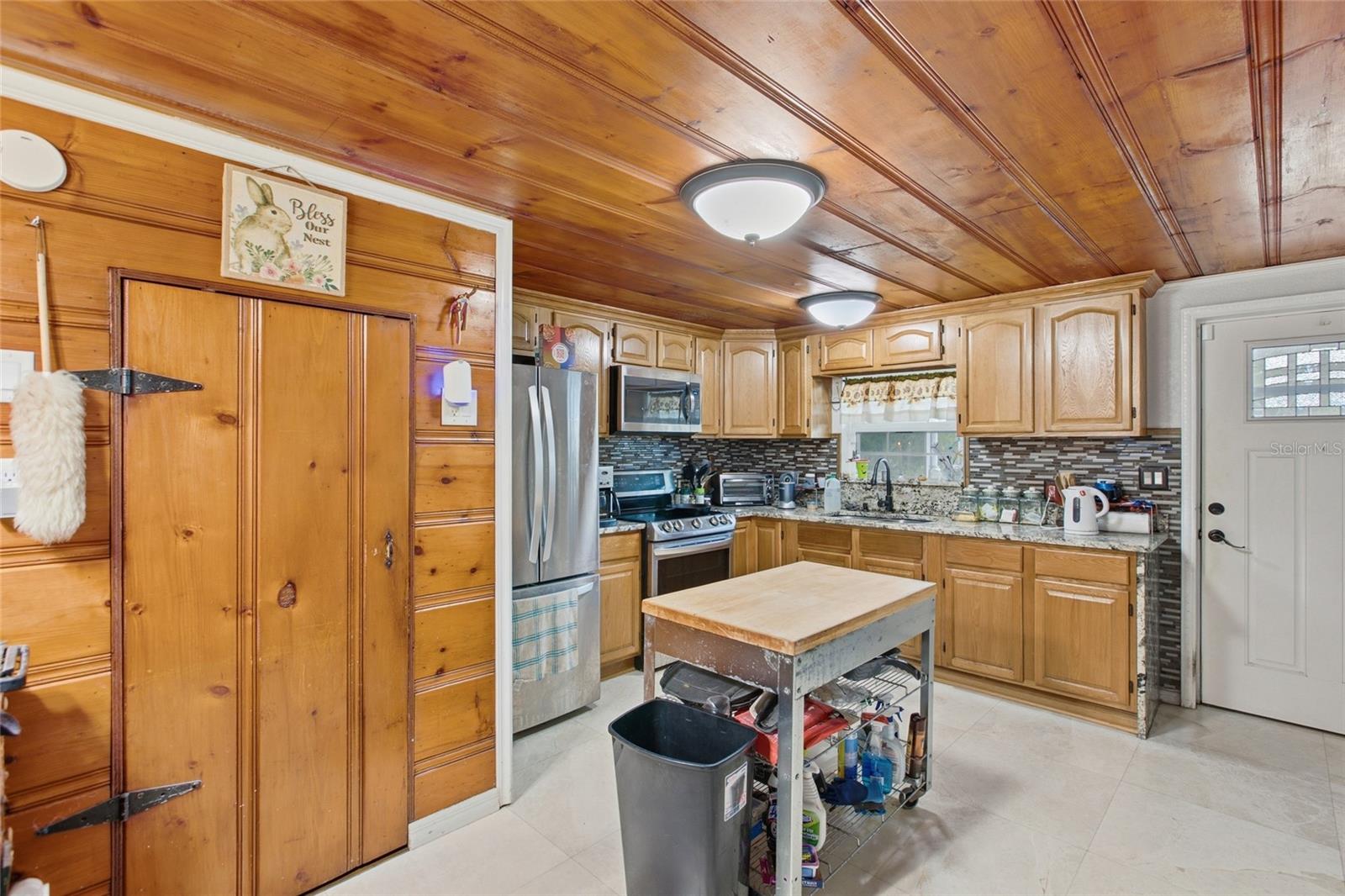 40832 River, Dade City, FL 33525