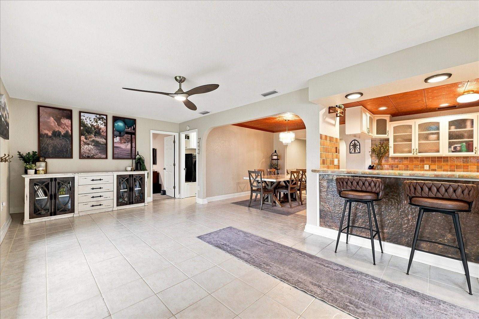 8805 Kenwood, Seminole, FL 33777