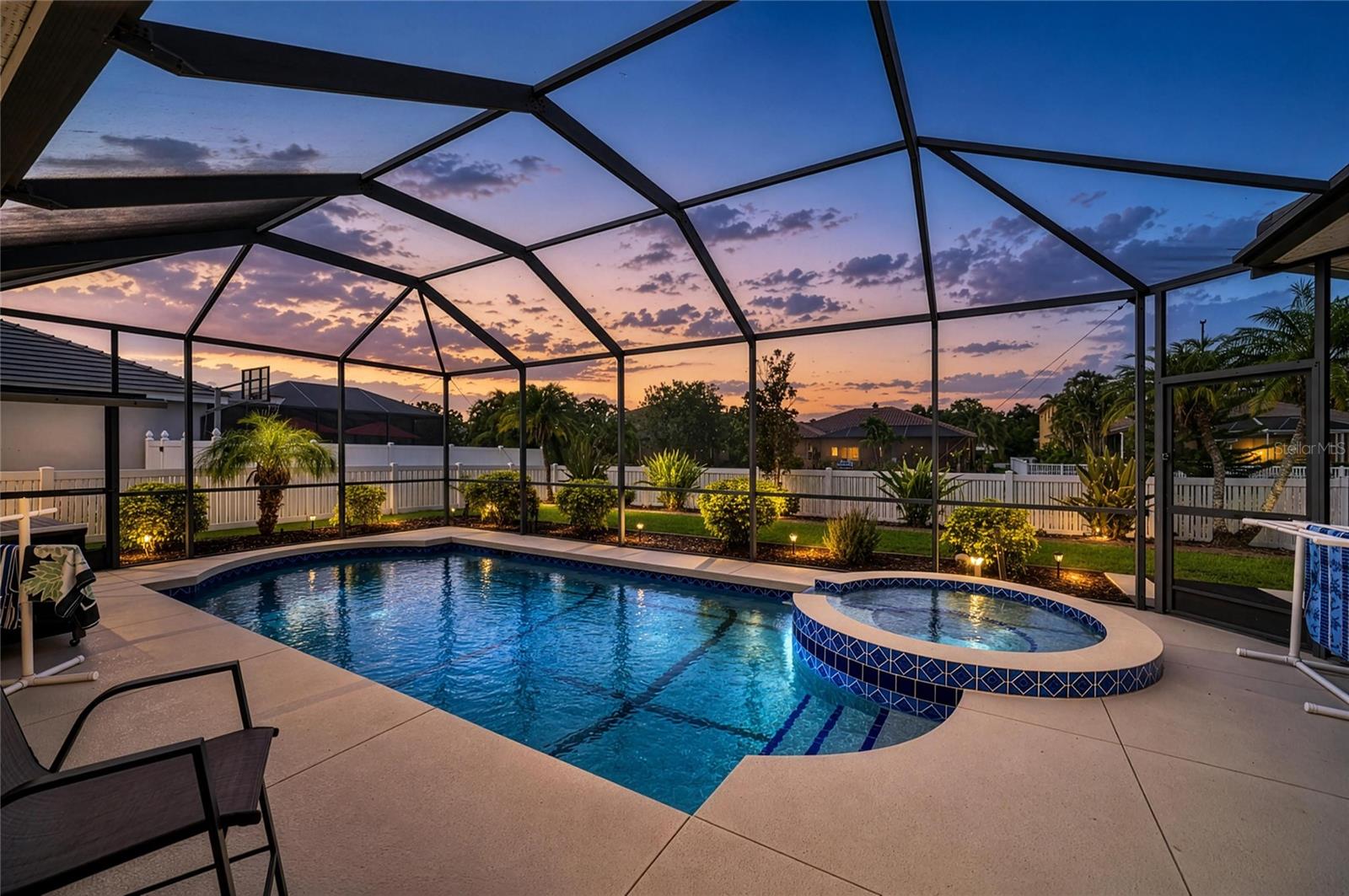 1401 Pinyon Pine, Sarasota, FL 34240