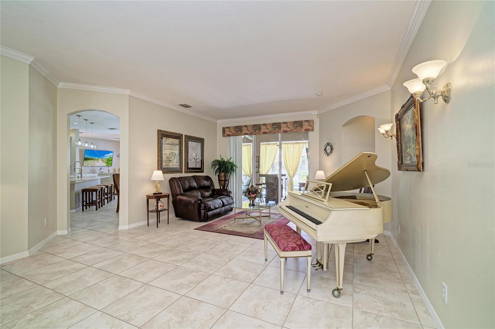 1401 Pinyon Pine, Sarasota, FL 34240