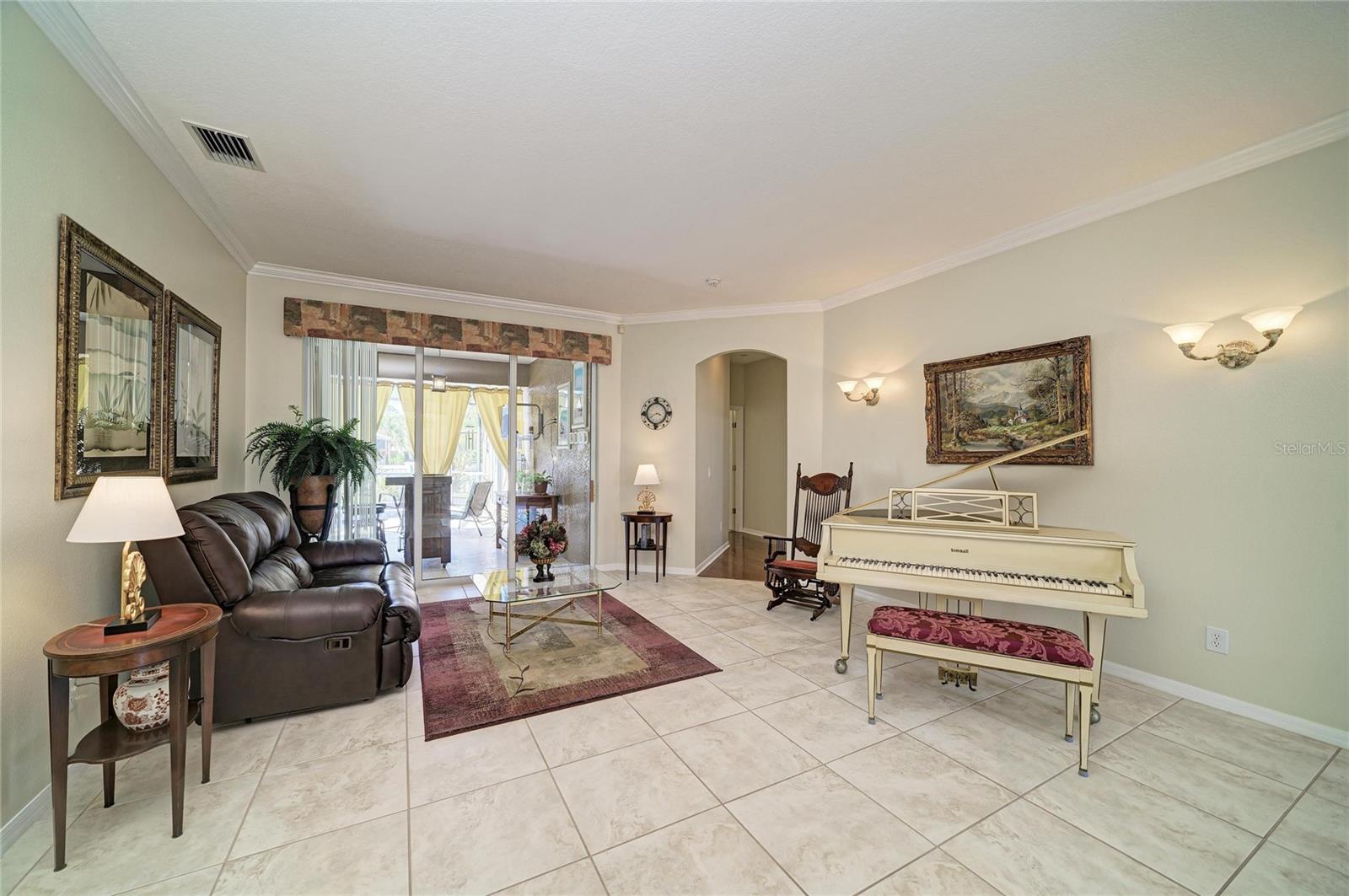 1401 Pinyon Pine, Sarasota, FL 34240