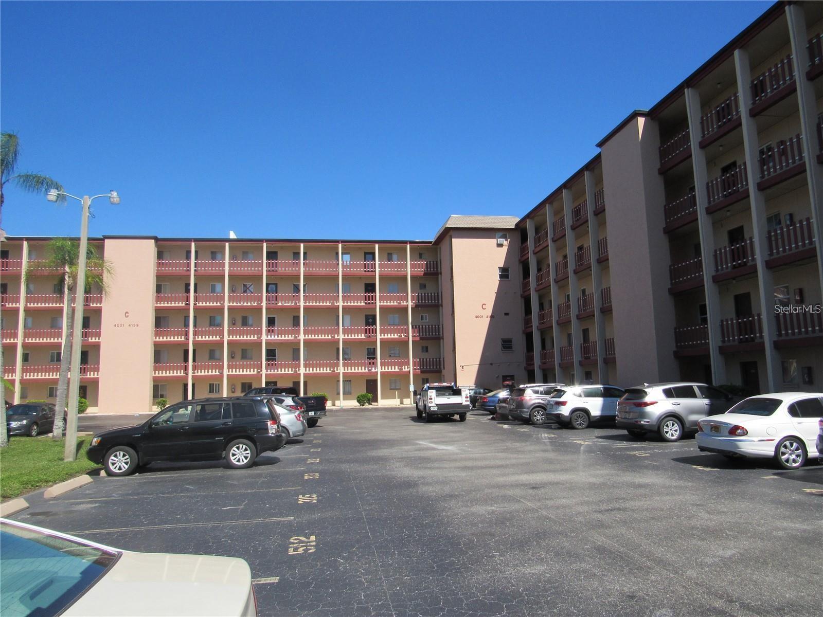 4135 Lake Bayshore Unit 504, Bradenton, FL 34205