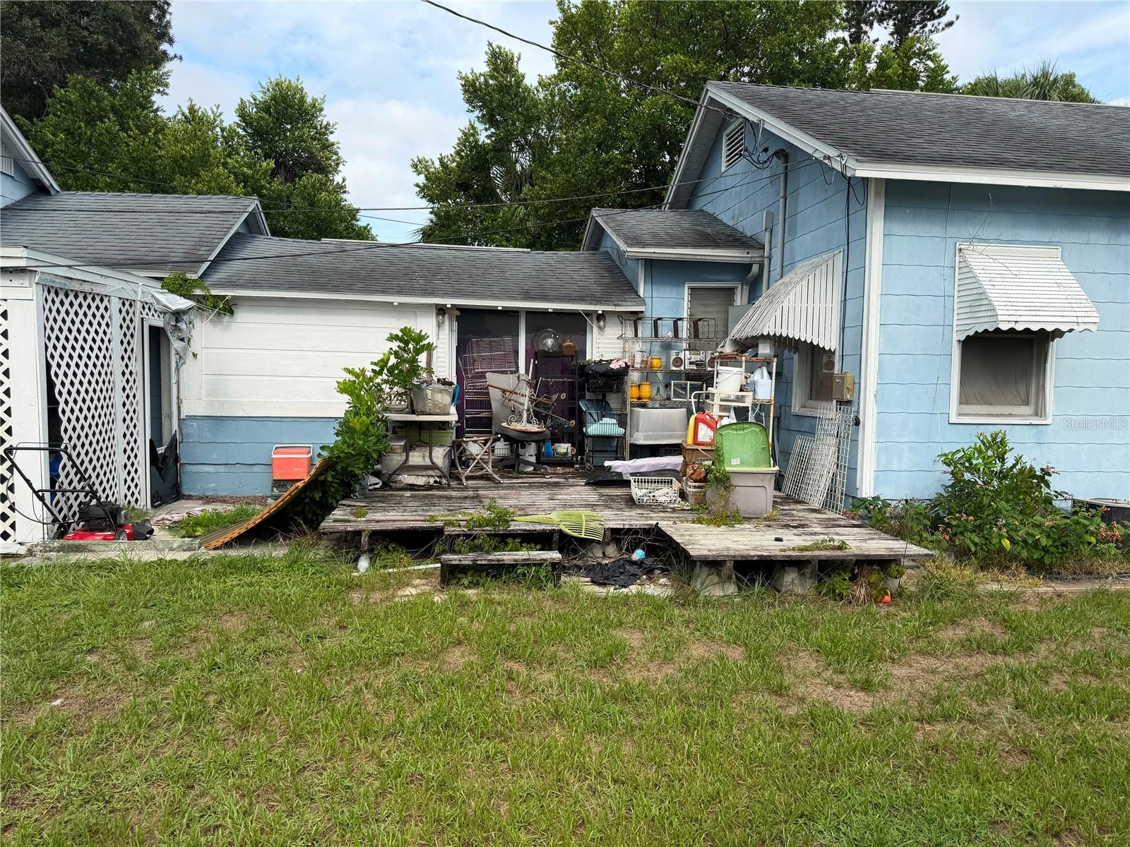 4227 2nd, St Petersburg, FL 33711