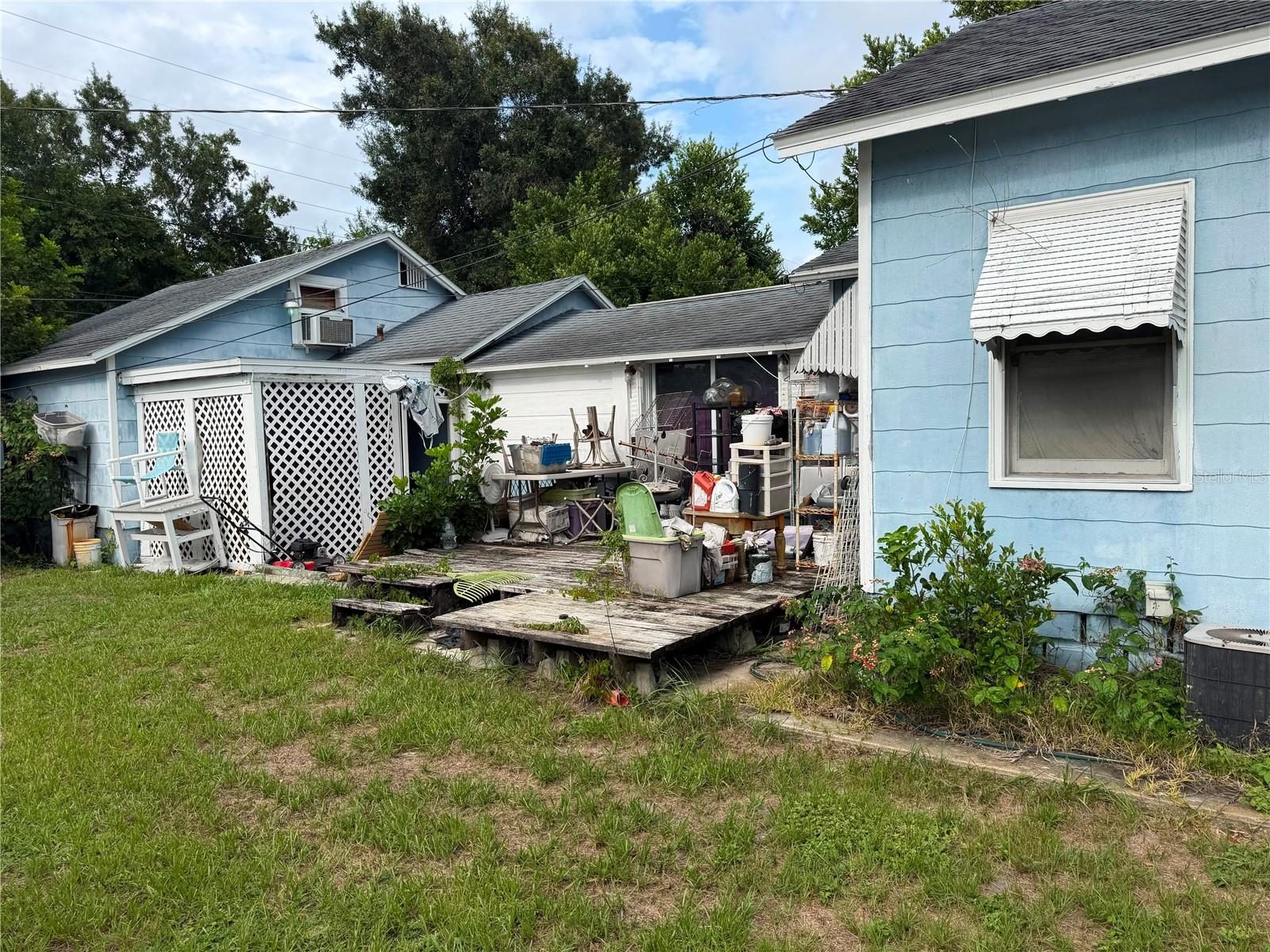 4227 2nd, St Petersburg, FL 33711