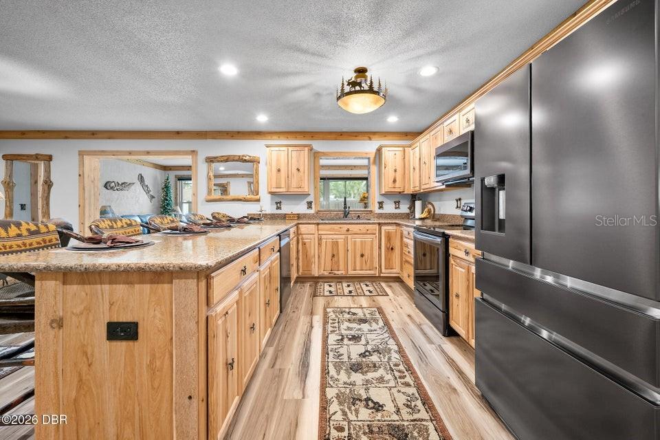 120 Peachtree, Daytona Beach, FL 32114