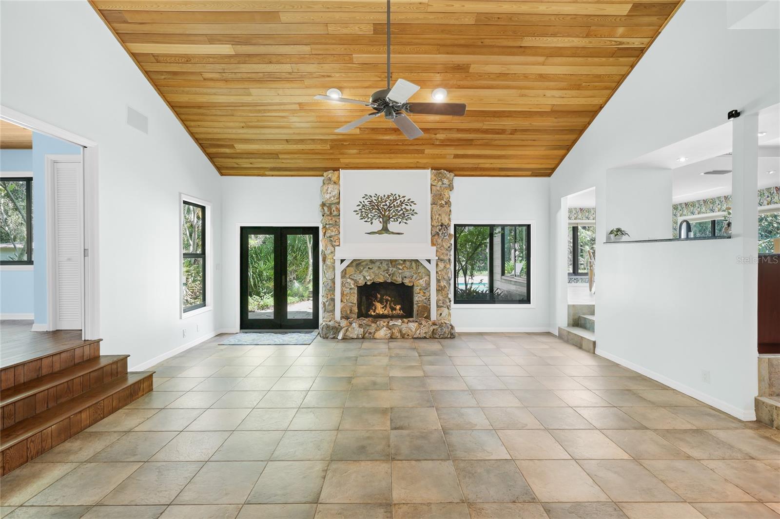 6950 El Dorado, Sarasota, FL 34240
