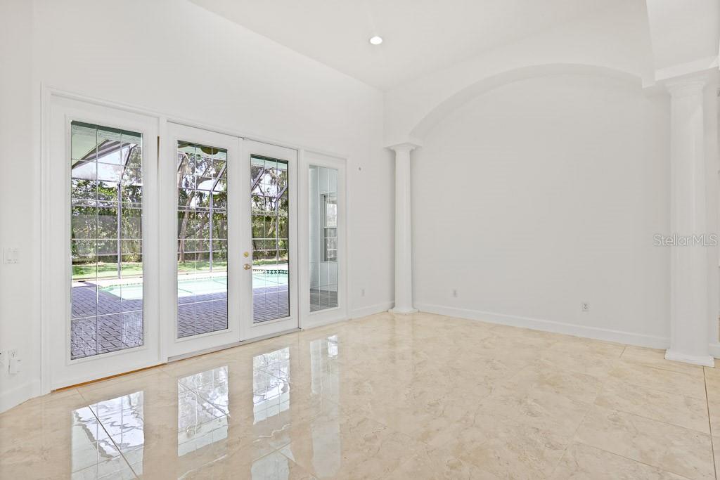 6034 Hammock Hill, Lithia, FL 33547