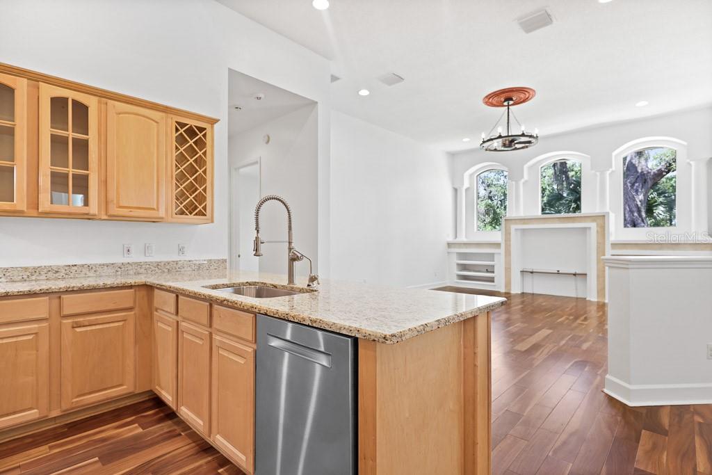 6034 Hammock Hill, Lithia, FL 33547